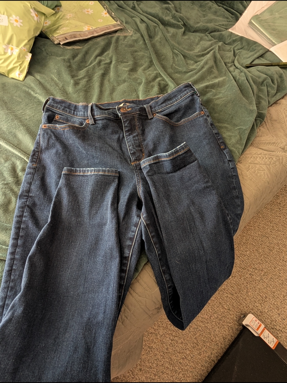 Duluth Trading Co. Women’s Dark Blue Denim Jeans - In 14 Regular